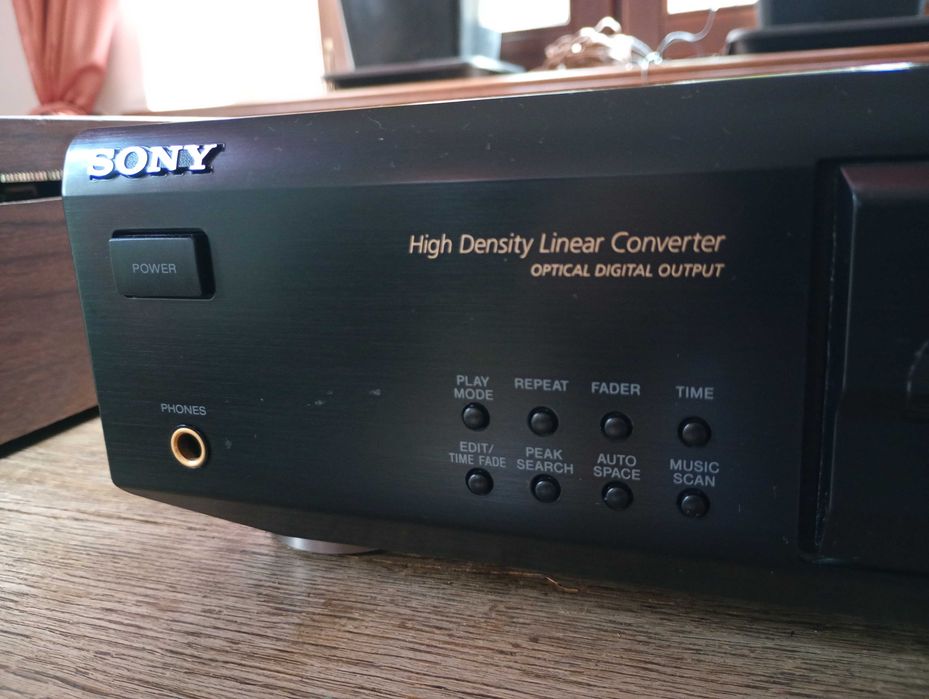 Sony cdp-xe700qs znakomity CD w stanie technicznym idealnym tanio okazja
