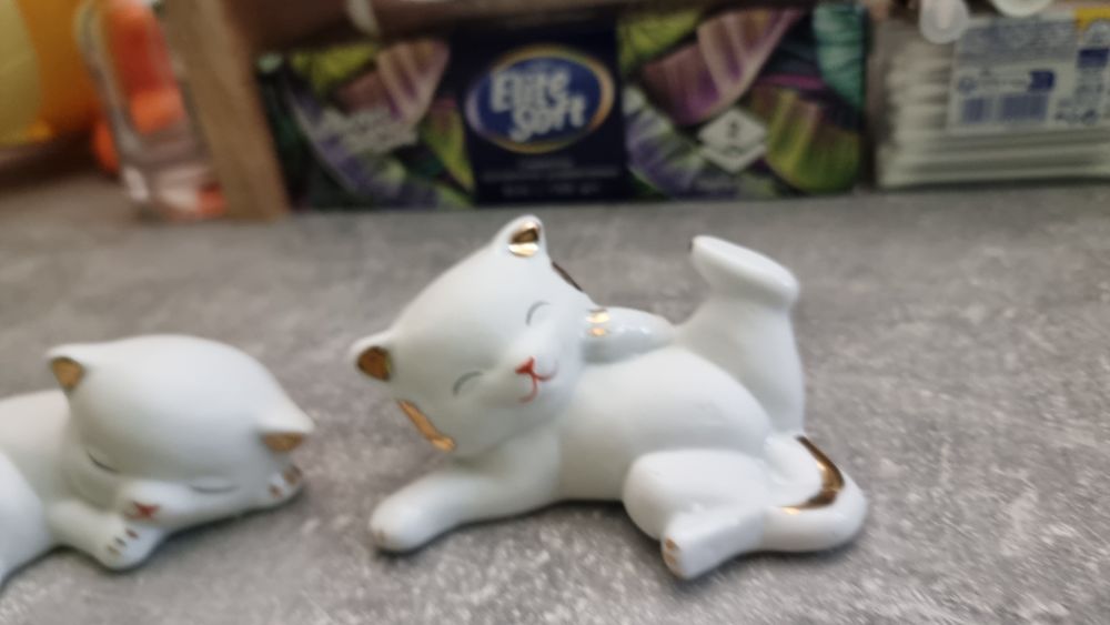 Статуэтки коты, котики, котята 2шт каждый по 10см