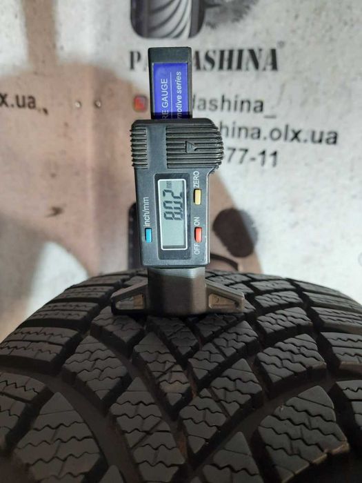 Шини 8мм 205/55 R17 BRIDGESTONE Blizzak LM005 б/у зима склад