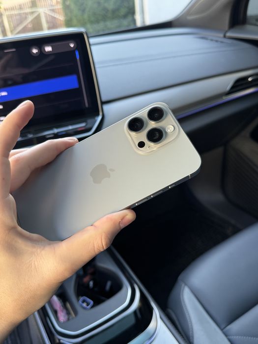 Iphone 15 pro max 256gb ,Акум 90% ,Збережений стан!