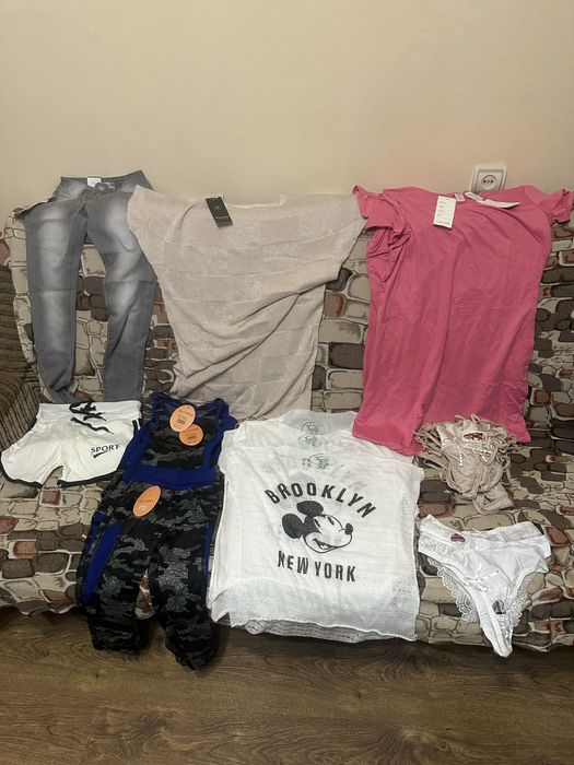 Продам одяг та взуття