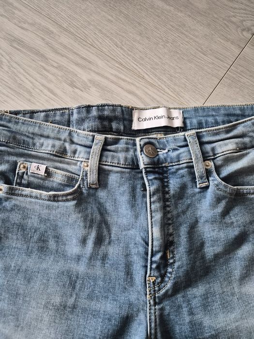 Calvin Klein jeansy W27 L30