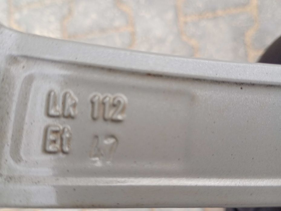 Borbet CMA V Crystal Silver 7Jx17H2  5x112 ET47  Audi  VW  Seat Skoda
