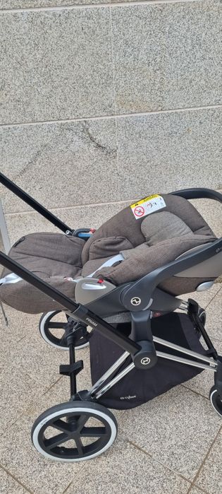 Carrinho de bebê