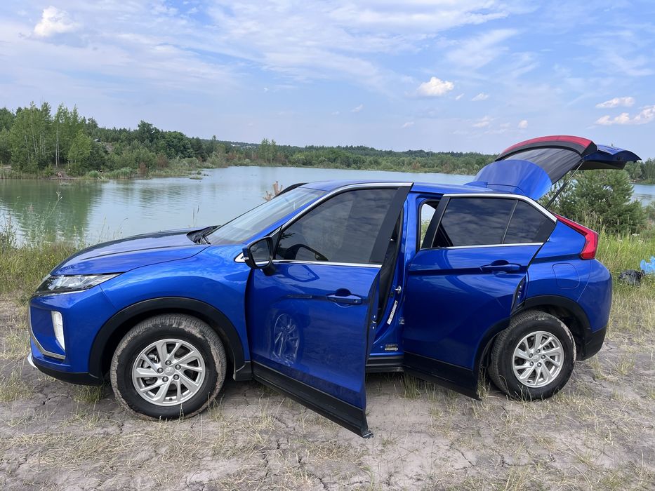 Автомобіль Mitsubishi Eclipse Cross
