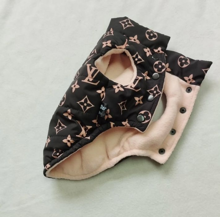 Зимовий жилет для собак