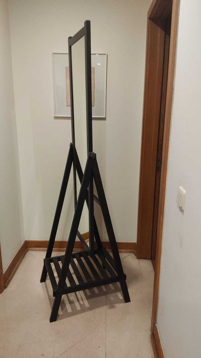 Espelho com pé Ikea