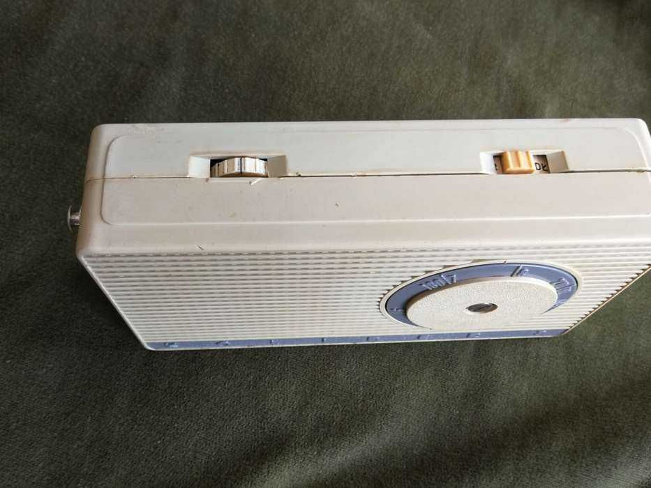 Radio " Koliber 3 "   100%  Sprawne