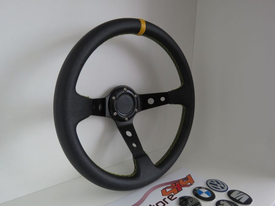 Volante Look OMP Pele Amarela 350mm