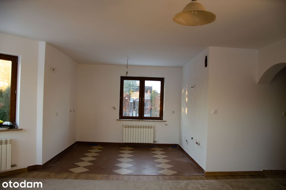 Nowy dom wolnostojący w Sadkowie – 2,5 km od centrum Radomia