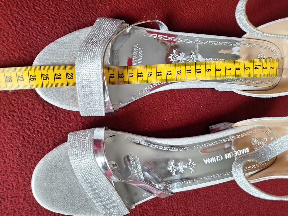 Piękne sandały damskie 42 ,wkładka 25,5 cm