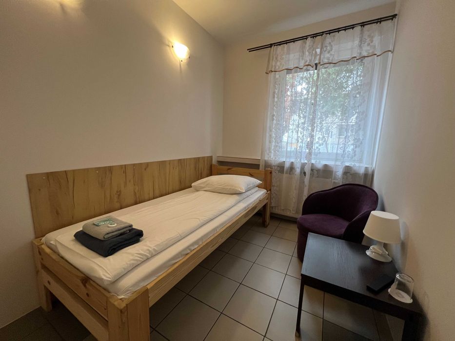 Hostel Etna Rzeszów Wyspiańskiego 18c .-2 Parkingi -