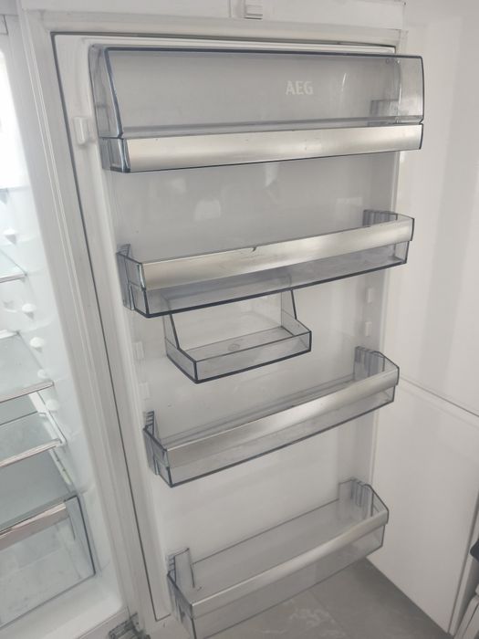 Peças frigorífico e congelador AEG encastrado
