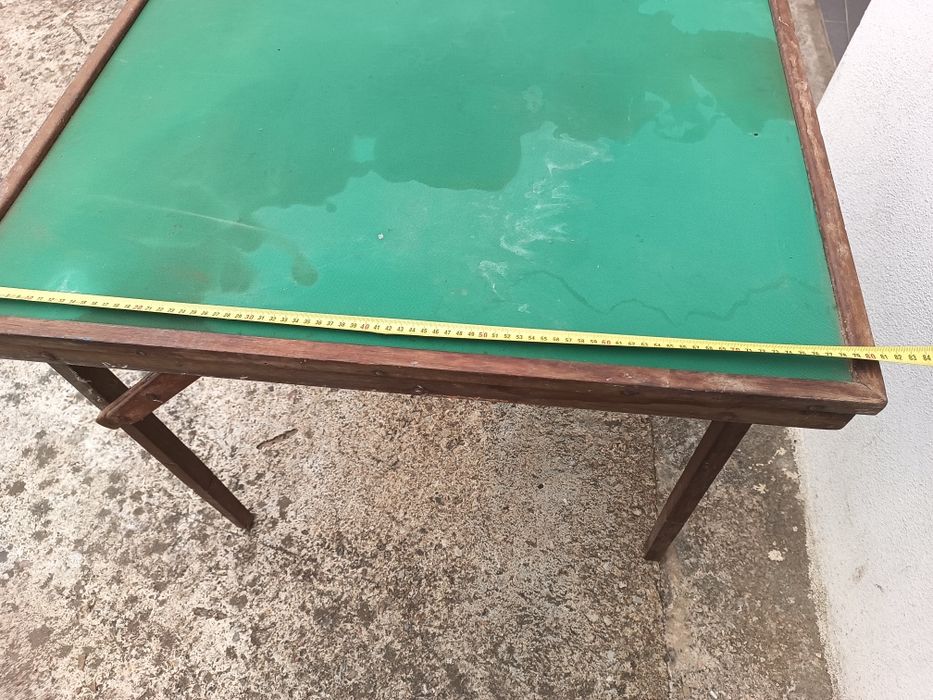 Mesa de jogos, cartas... antiga