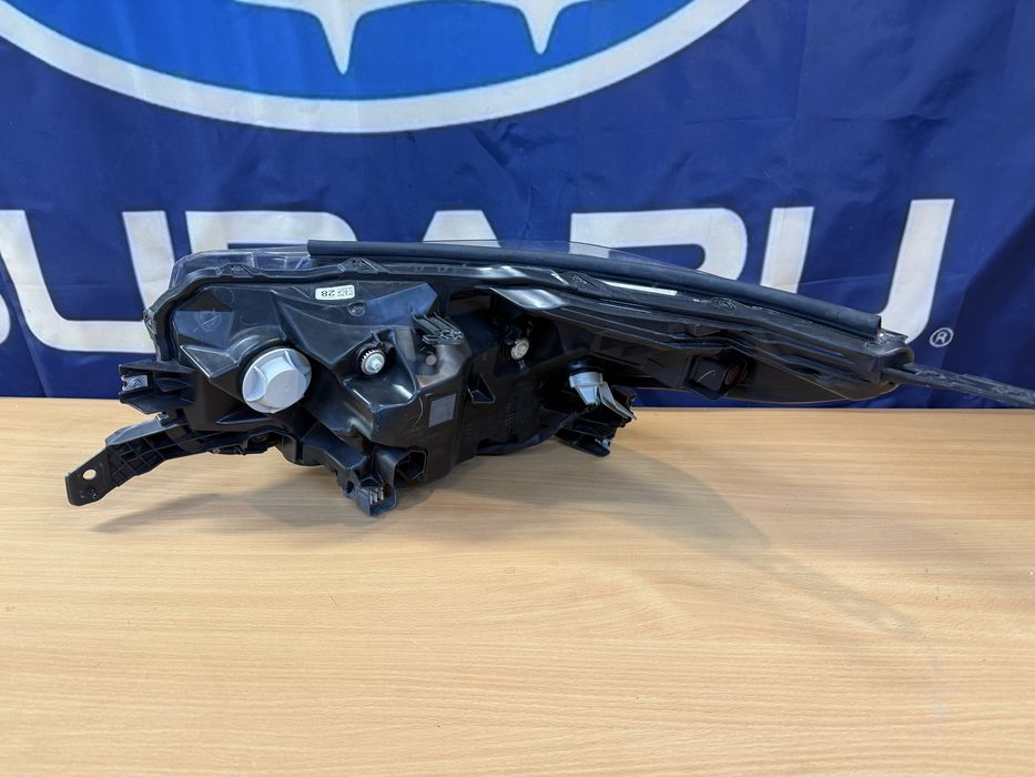 Фара права Subaru Outback Legacy b16 BT 2023 2024 2025 84002AN50A