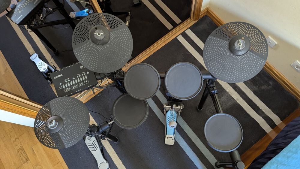 Batería Electrónica Yamaha DTX452K
