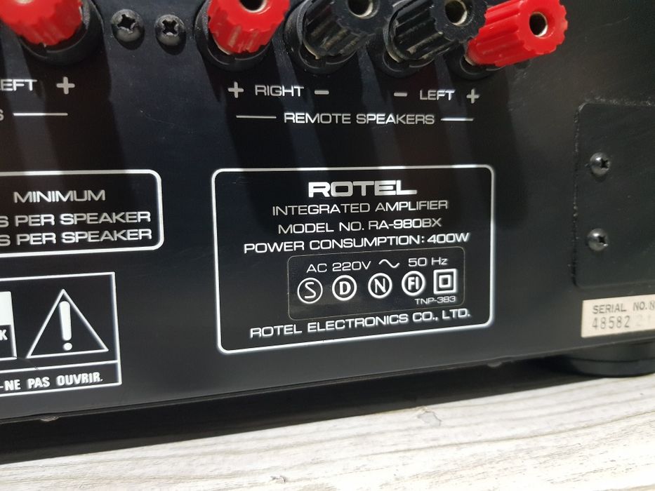 Стерео підсилювач/усилитель  Rotel RA-980BX 2х190Вт  б/у з Німеччини