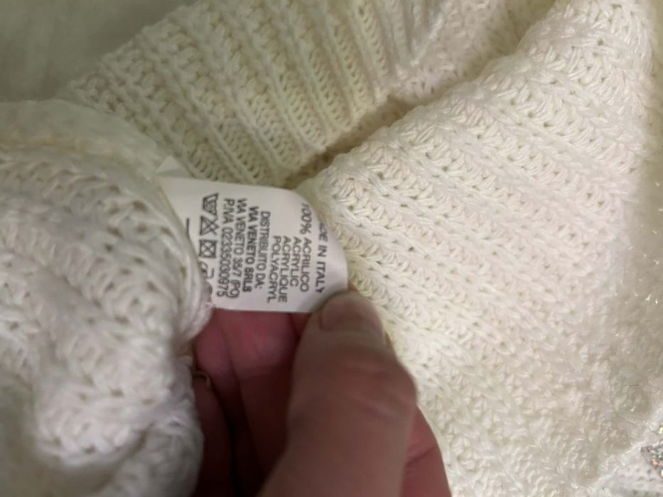 Bluza sweter śmietankowa kokardka srebrna cekiny