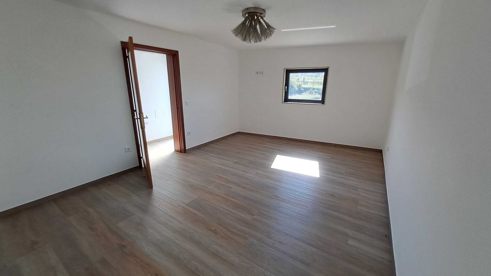 [Arrendo] Casa T3 em Croca, Penafiel