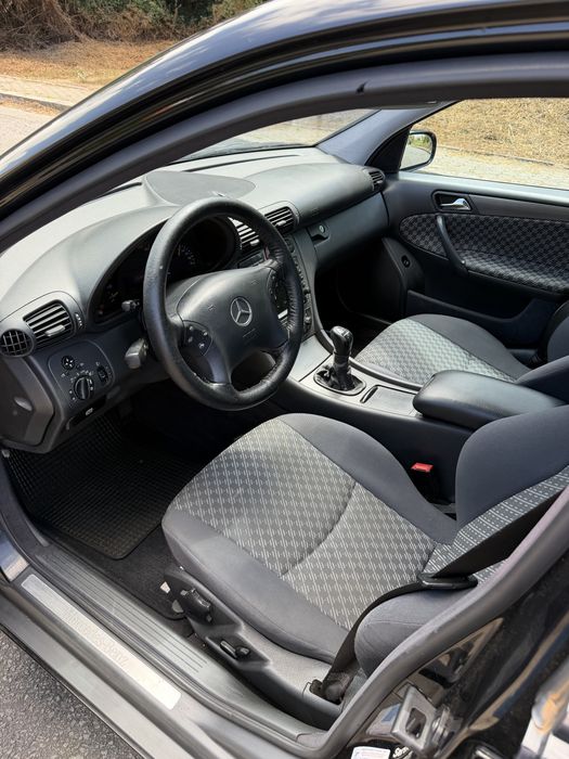 Mercedes benz c220 avantgarde