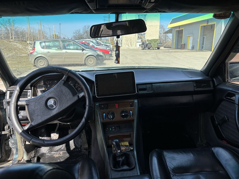 Мерседес 124 2,5 дизель