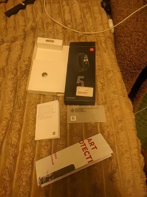 Продам Ми бренд 5