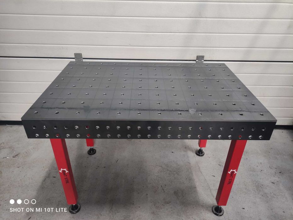 Stół spawalniczy montażowy 1200x800x180 system 16