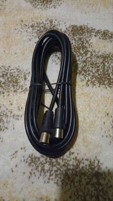 Kabel przewód antenowy TV-Video 1,5m