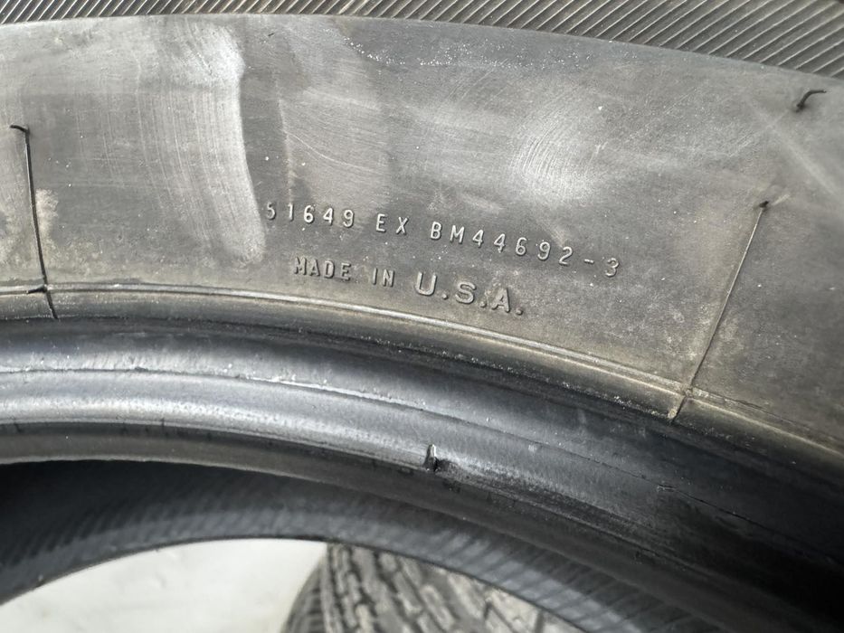 Майже нові всесезонні шини Bridgestone 255/70 R18