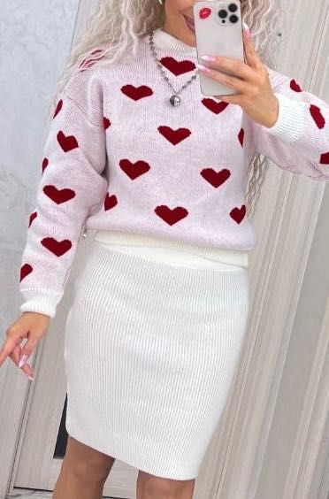 Юбка та кофта для жінок одяг на 42 та 46 розмір юбка та светр