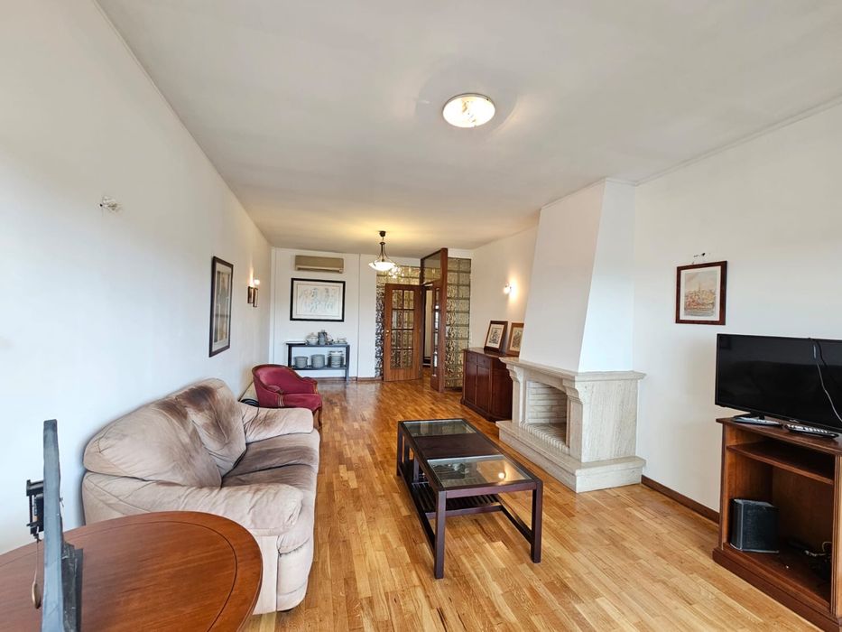 Apartamento T2 para Arrendamento, Águas Santas