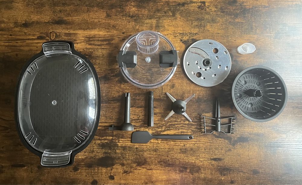 Robot wielofunkcyjny MPM ICoook z wbudowaną wagą i funkcją gotowania