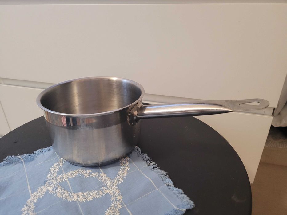 Zestaw dwóch garnków - tanio !