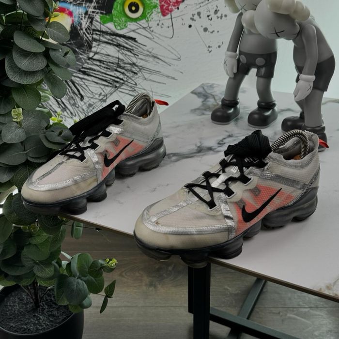 Кросівки Nike VaporMax 37.5 розмір E806