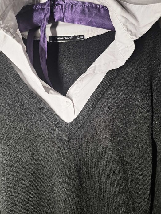 Czarna sukienka Atmosphere z białym kołnierzykiem r. 40