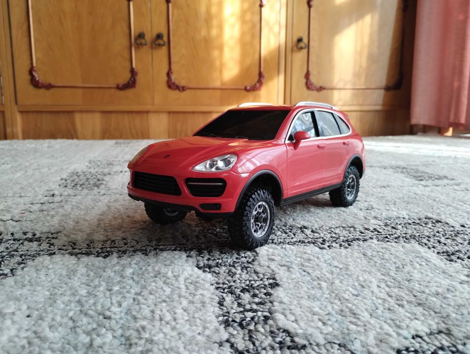 1:16 rc Porsche Cayenne - model RTR(gotowy do jazdy)