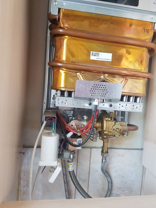 ремонт чистка,замена,обслуж.газової колонки котла,бойлера,эл.плиты