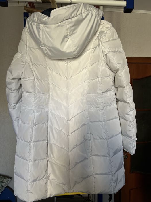 Продам женский пуховик