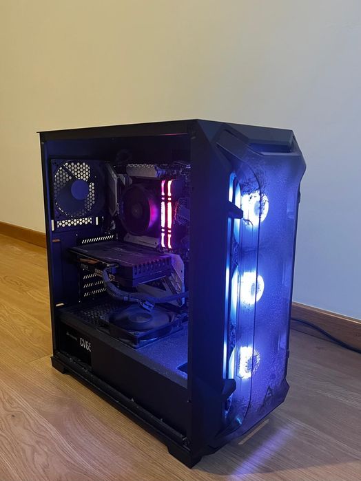PC Gamer com leds