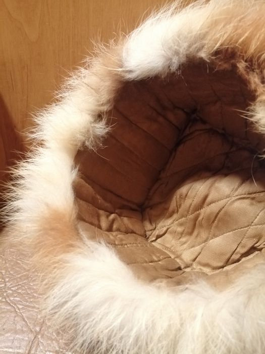 Шапка з лисиці чоловіча (зимова)