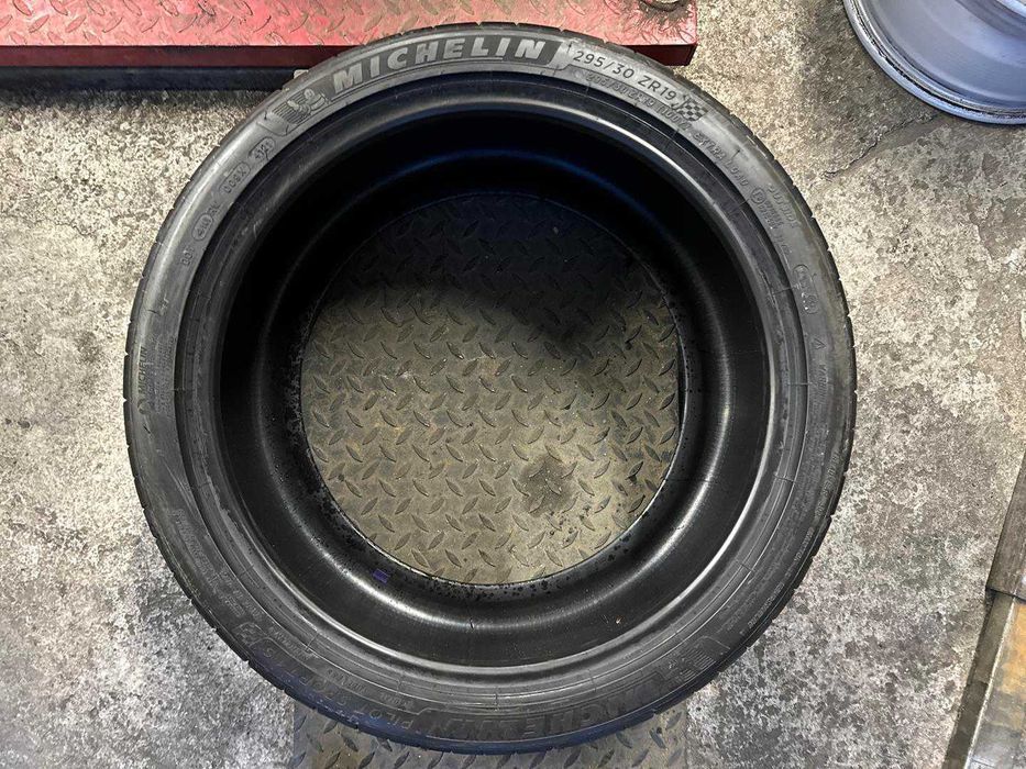 295/30R19 Michelin Pilot Sport 4S XL para opon lato nowe nr9515