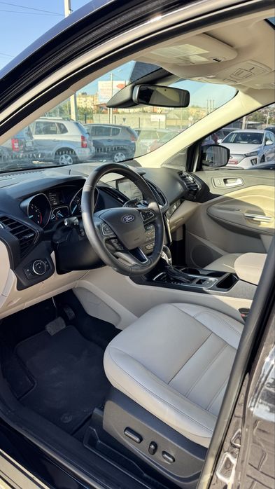 Ford Escape Форд Ескейп TITANIUM 2019 р 2,0 бенз 4WD 8АКПП 48 т.км.