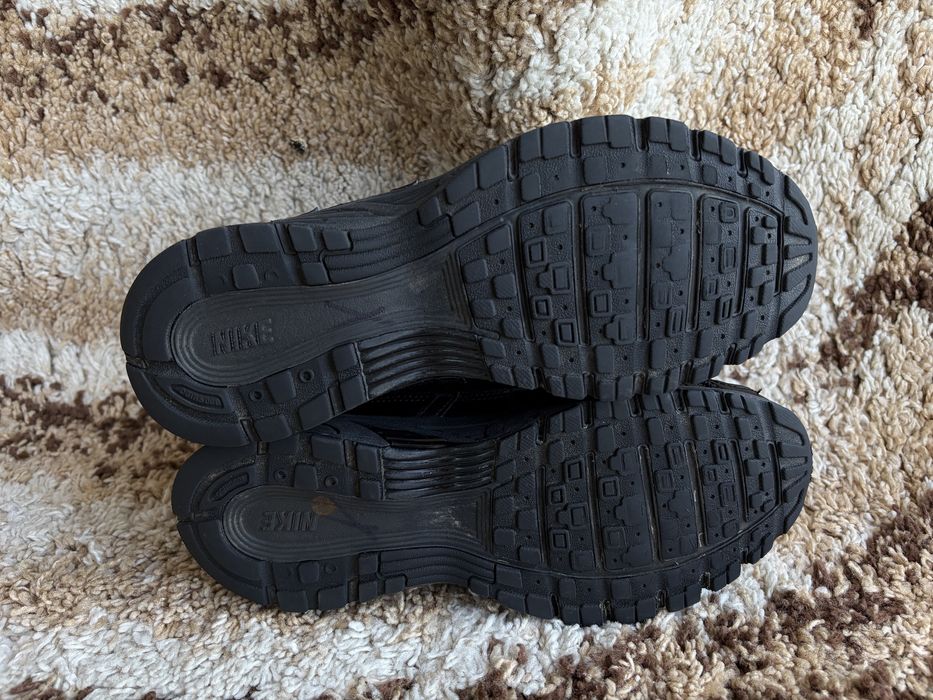 Оригінальні кросівки nike p 6000