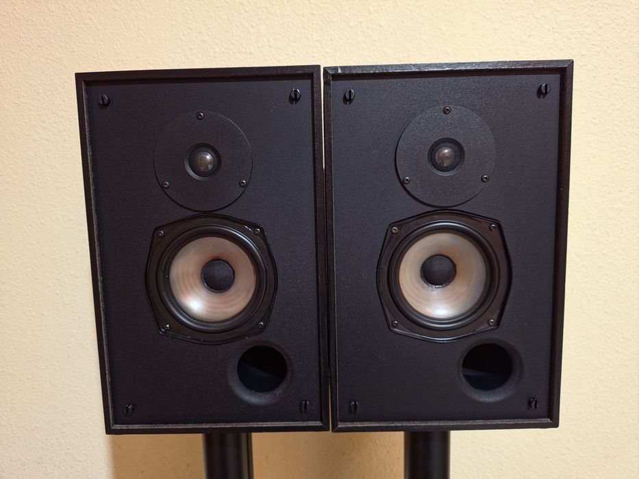 Colunas Rogers LS2a