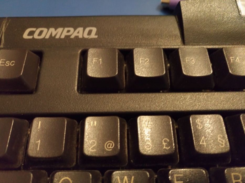 Teclado para computadores antigos