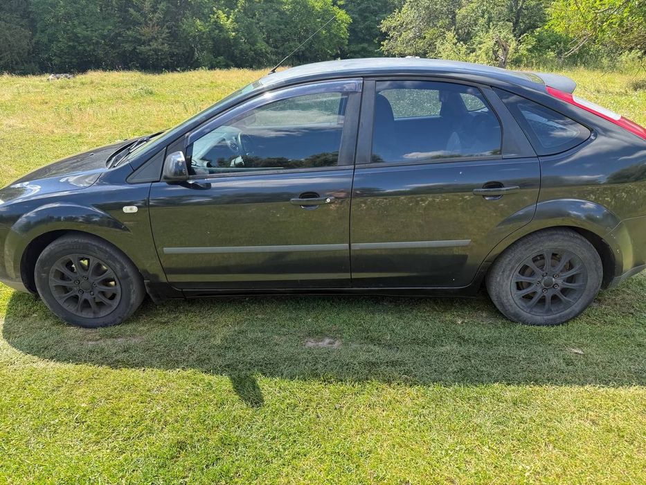 Ford Focus 2006 VIN WF05XXGCD56B11453 фото оголошення 2 з 9