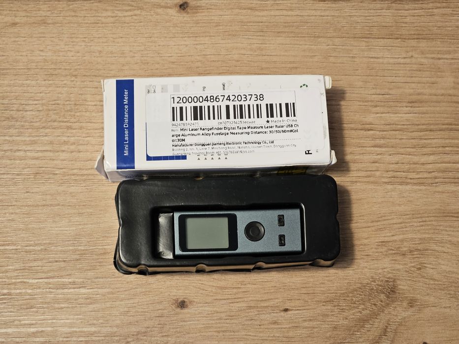 Mini dalmierz laserowy