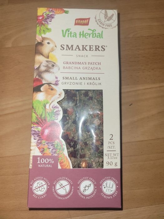 Sprzedam karmę dla królika i inne smaczki