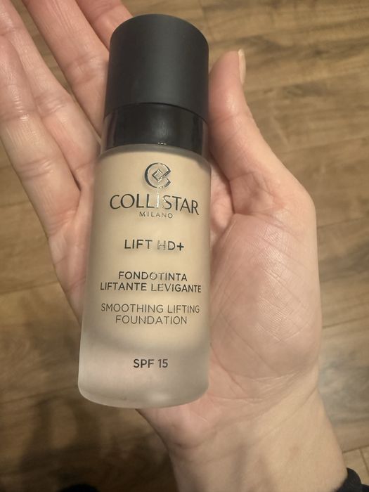 Тональна основа Collistar