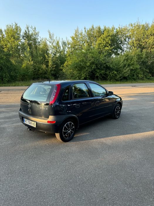 Opel corsa c 2001r. 1.2 бензин